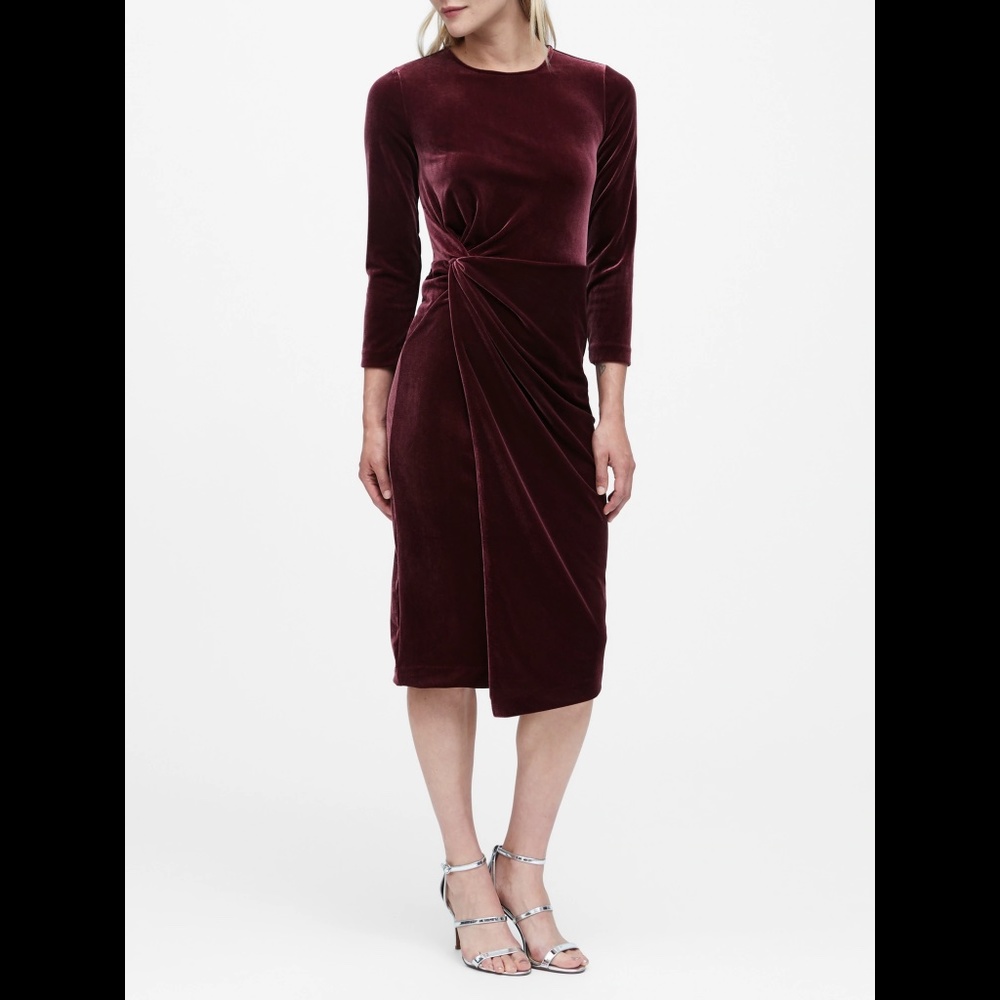 NWOT Banana Republic Velvet Twisted Dress